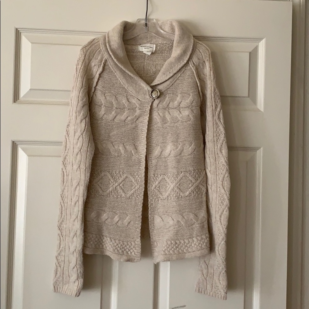 Banana Republic One Button Cable Knit Cardigan